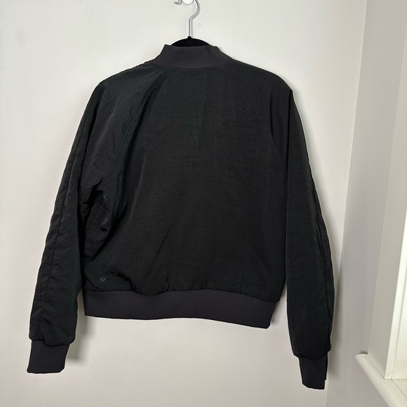 Lululemon Reversible Insulated Non-Stop Bomber Jacket - Picture 8 of 12